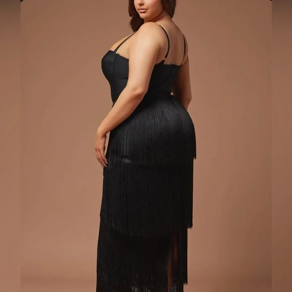 Fringe formal black gown Fashion Nova ASOS Eloquii - Picture 2 of 3